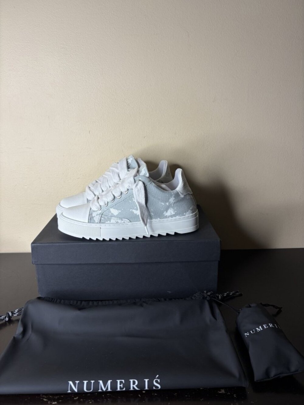Numeris Atelier Cloud sneakers in grey EU 40 / US MENS 7